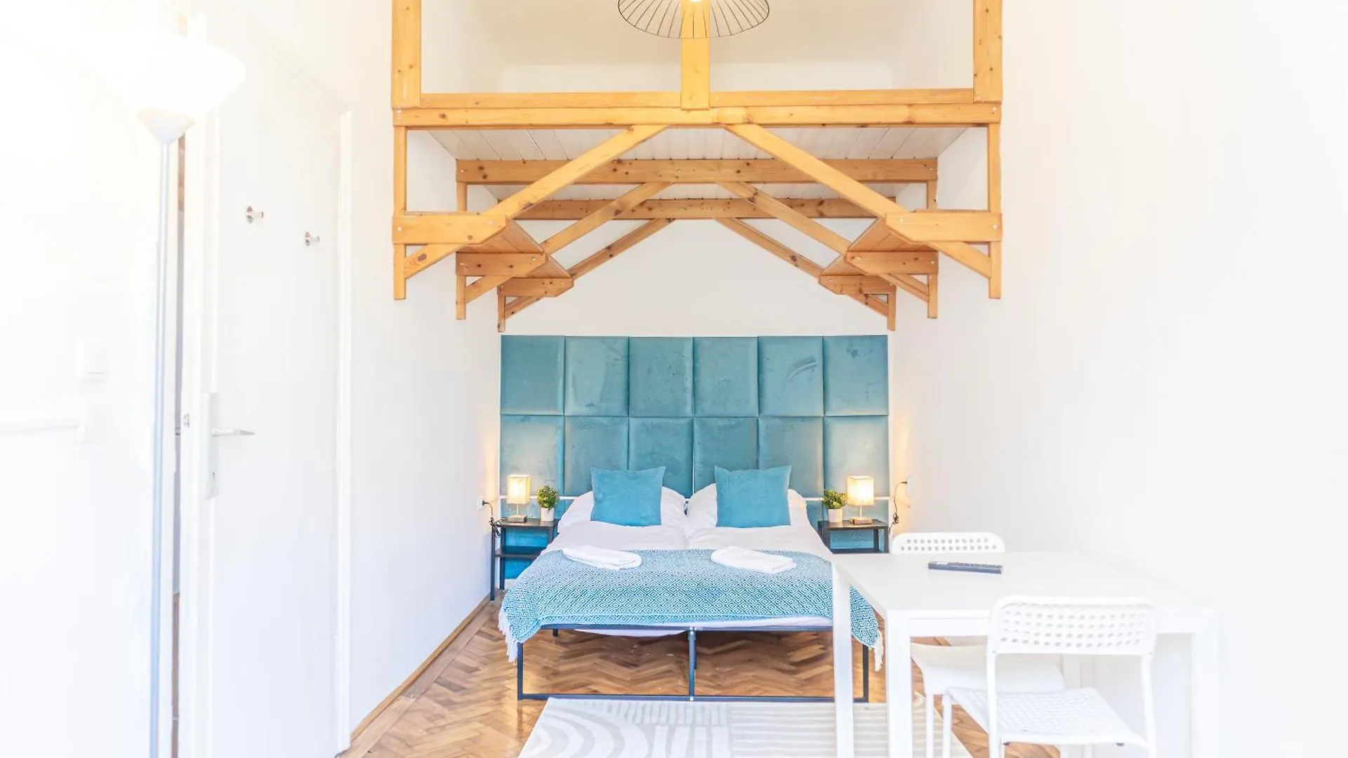 Spacious 3Br Apartment Comfortable And Central Vienne