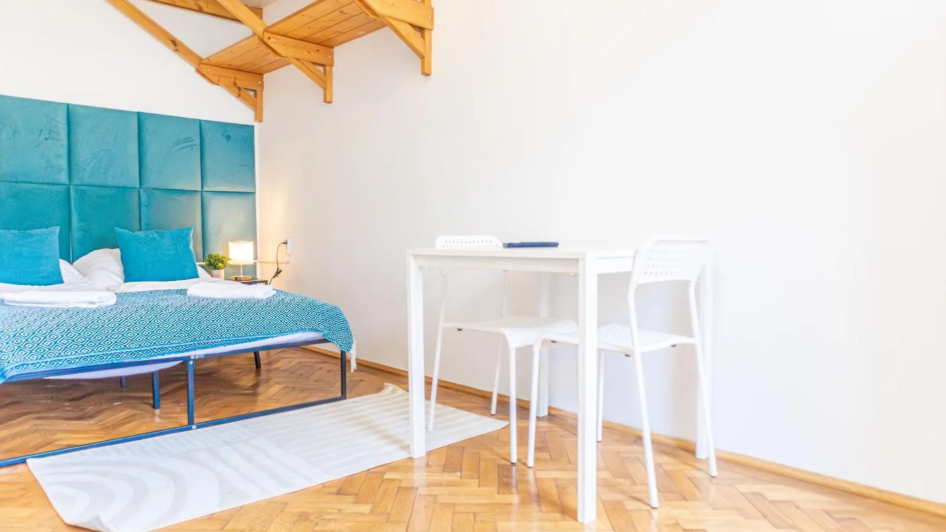 Spacious 3Br Apartment Comfortable And Central Vienne