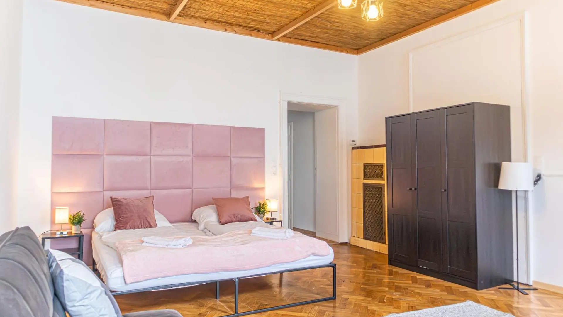 Spacious 3Br Apartment Comfortable And Central Vienne