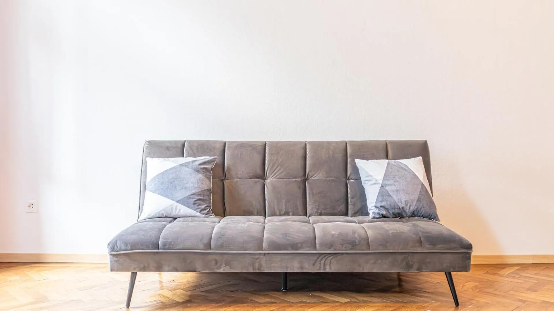 Spacious 3Br Apartment Comfortable And Central Vienne