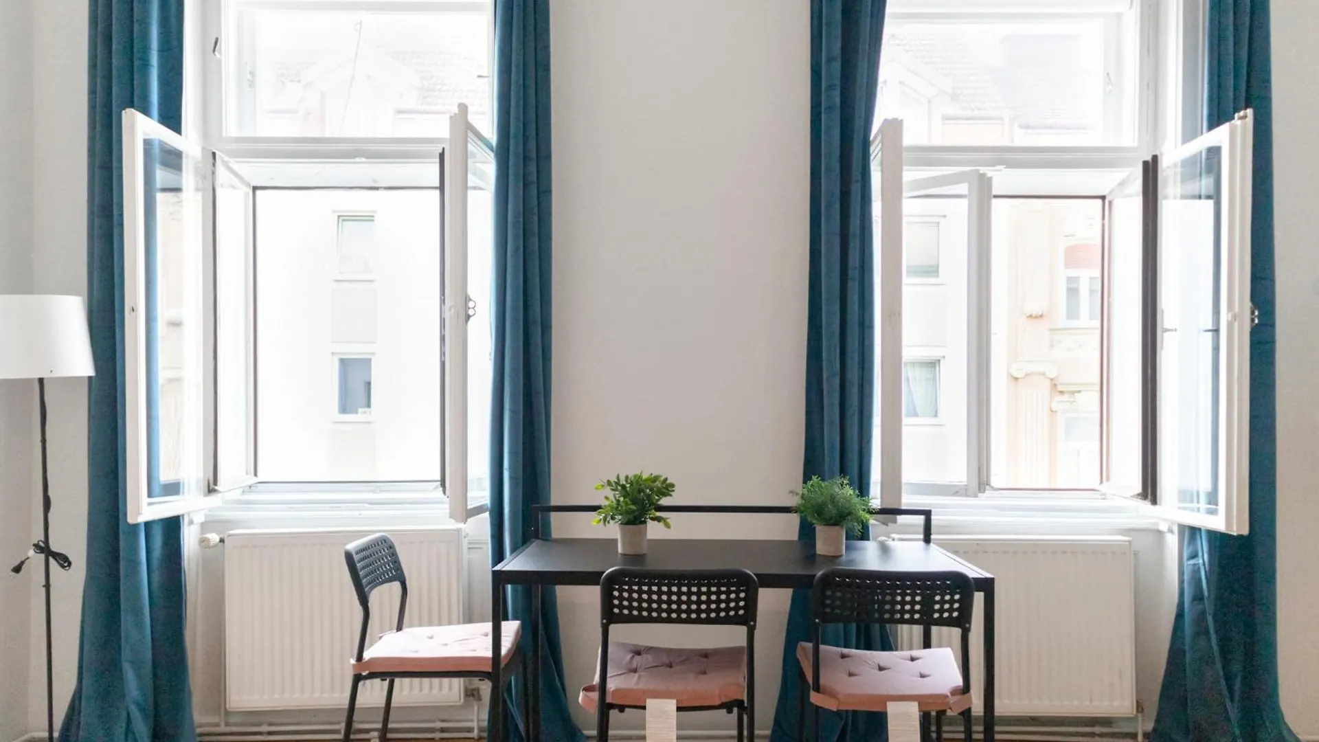 Spacious 3Br Apartment Comfortable And Central Vienne